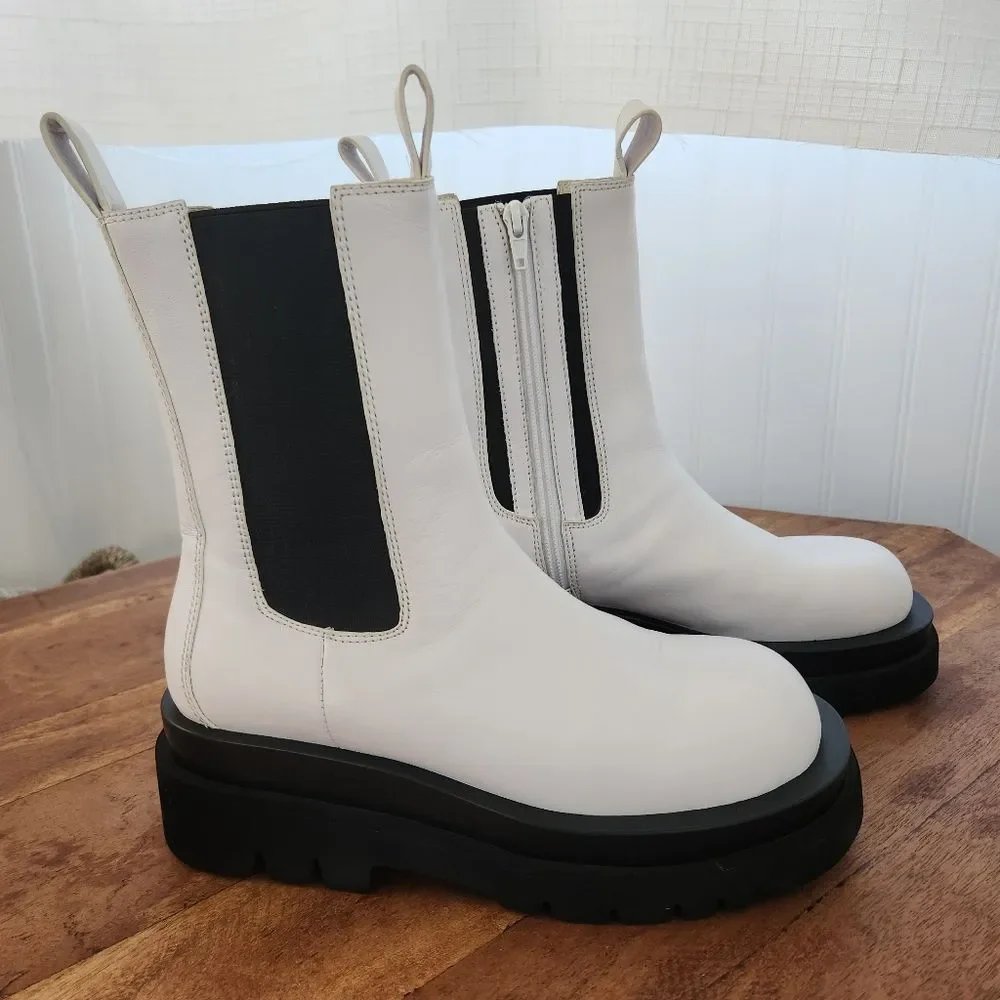 JEFFREY CAMPBELL White/Black Tanked Leather Chelsea Platform Boots size 6